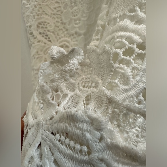 FOREVER 21 Lace Overlay White Midi Dress EUC - Picture 8 of 13